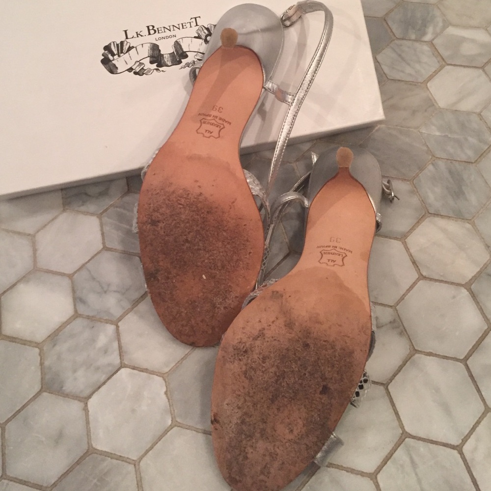 LK Bennett EU 39 (8.5) Silver Strappy Heels - Picture 2 of 4